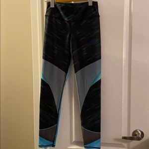 Leggings size S never worn